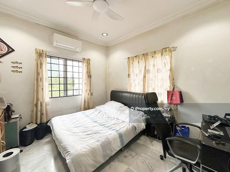 Rumah Berkembar untuk Dijual di Seksyen 17, Petaling Jaya oleh Tarsha Lim - iProperty.com.my