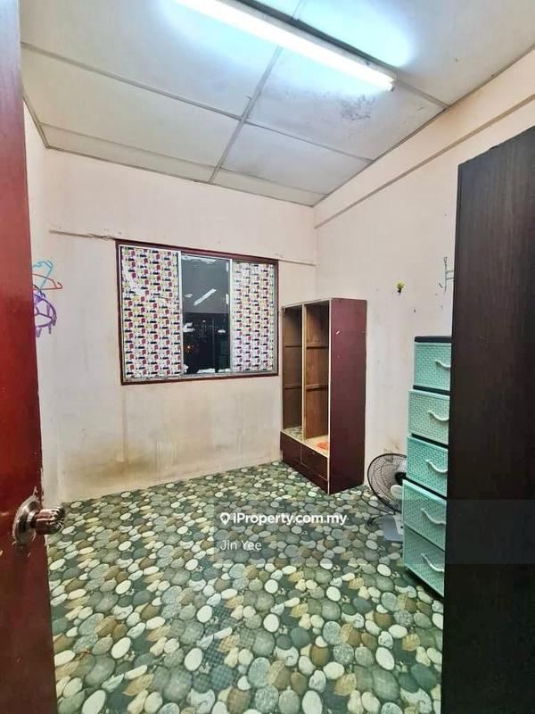 Flat for Sale in Taman Sepakat Indah Apartment by Jin Yee - iProperty.com.my
