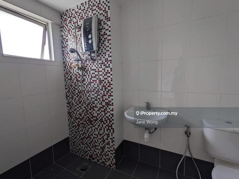 Kondominium untuk Dijual di Puncak Nusa Kelana oleh Jane Wong - iProperty.com.my