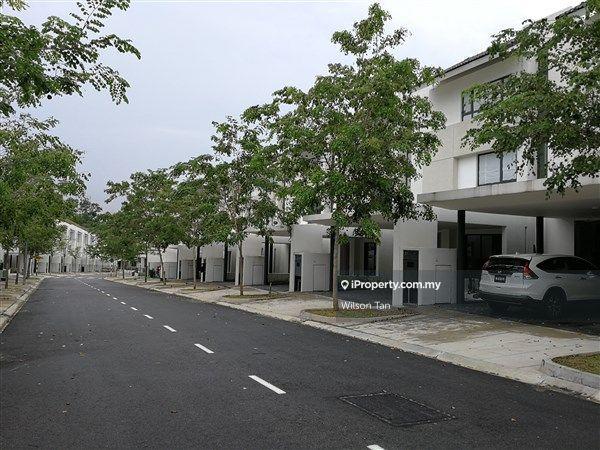 3-storey Terraced House for Sale in Tamansari, Amaryllis, Rawang by Wilson Tan - iProperty.com.my
