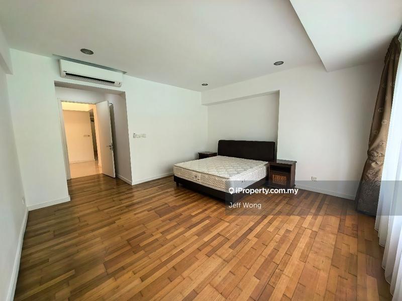 For Sale - Kiaraville