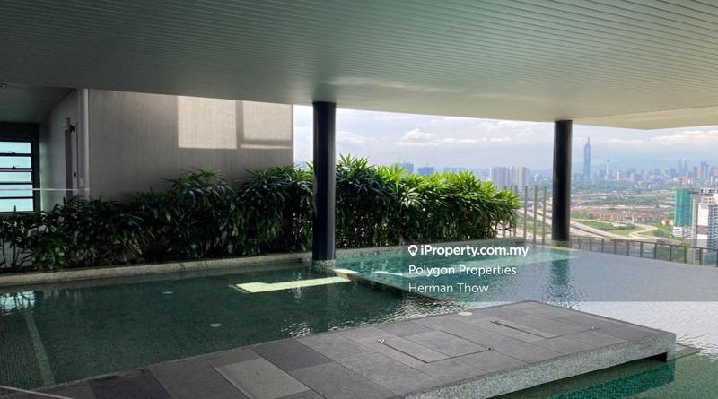 Children wading pool - beautiful kl city view