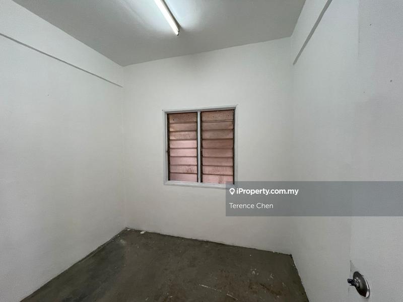 Apartment for Sale in Sri Dahlia by Terence Chen - iProperty.com.my