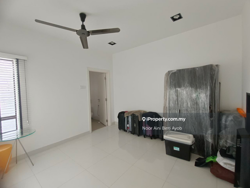 Rumah Berangkai 3.5 Tingkat untuk Dijual di Duta Suria, Ampang oleh Noor Aini Binti Ayob - iProperty.com.my