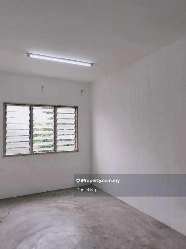 Flat for Sale in Bandar Mahkota Cheras Flat by Daniel Ng - iProperty.com.my