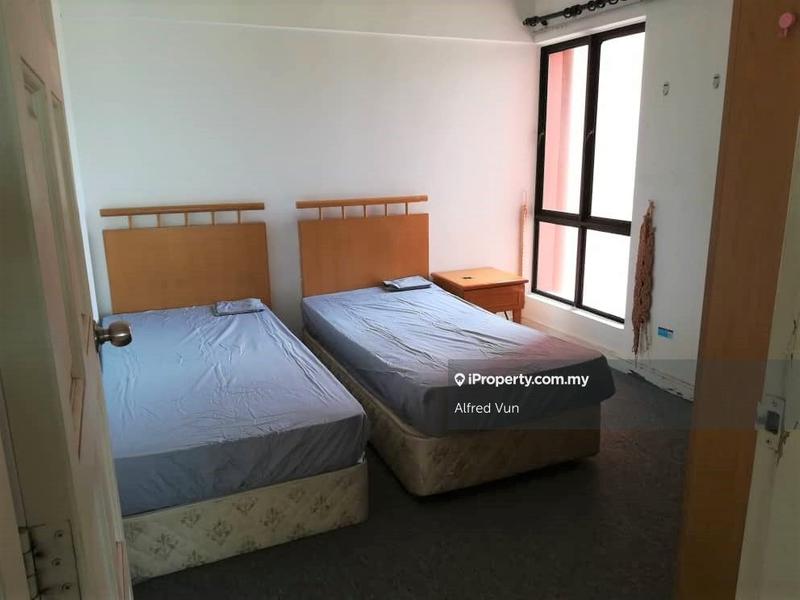 Condominium for Sale in Marina Court Resort Condominium by Alfred Vun - iProperty.com.my