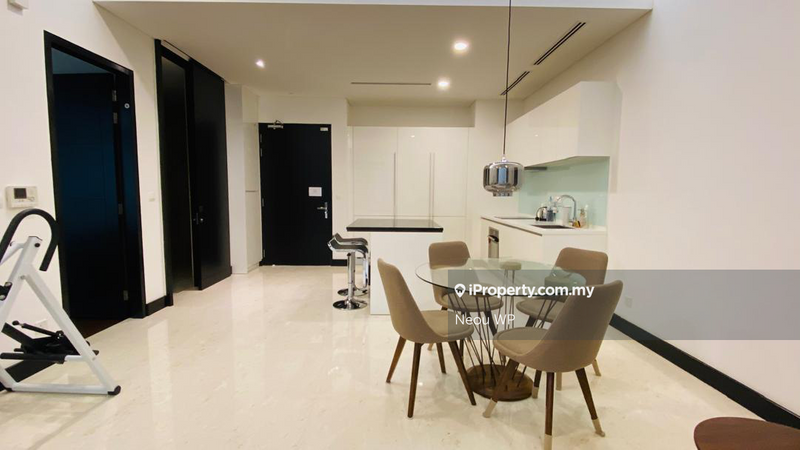 For Sale - Banyan Tree Signatures