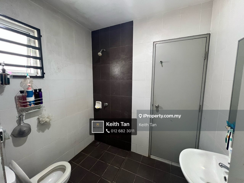 Rumah Berangkai 2 Tingkat untuk Dijual di Nilai Impian, Nilai oleh Keith Tan - iProperty.com.my