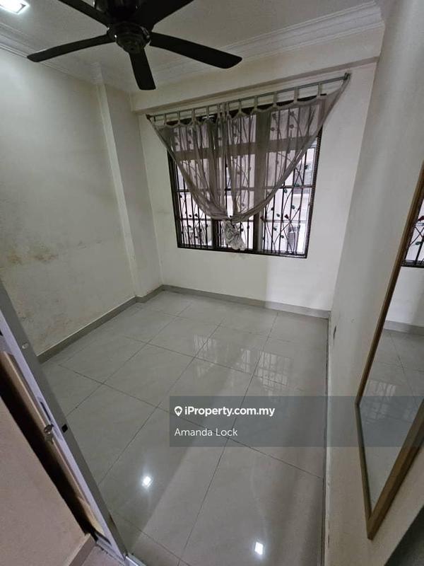 Condominium for Sale in Impian Heights by Amanda Lock - iProperty.com.my