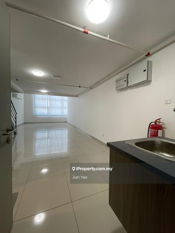 Pejabat untuk Disewa di Kelana Jaya, Petaling Jaya oleh Calista Wong - iProperty.com.my