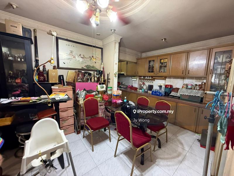 For Sale - De Tropicana