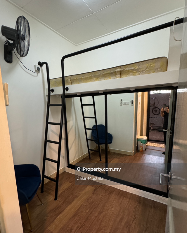 Rumah Berkembar untuk Dijual di Seksyen 13, Shah Alam oleh Zakir Mustafa - Maid's / 6th bedroom - iProperty.com.my