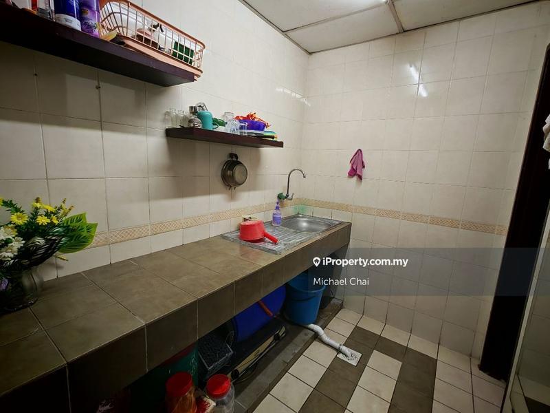 Kedai-Pejabat untuk Dijual di Bandar Puteri Puchong, Puchong oleh Michael Chai - iProperty.com.my