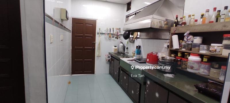 Rumah Berkembar untuk Dijual di Taman Bukit Perdana, Batu Pahat oleh Eva Tan - iProperty.com.my