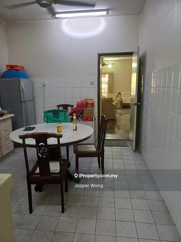2-storey Terraced House for Sale in Bandar Utama 7, Bandar Utama by Jasper Wong - Kitchen - iProperty.com.my