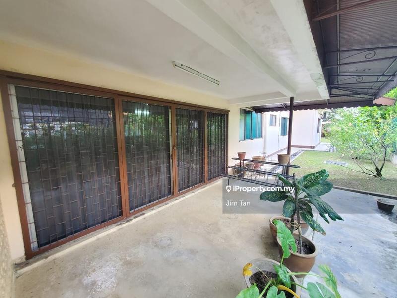 Bungalow House for Sale in Taman Sri Sentosa, Jalan Klang Lama (Old Klang Road) by Jim Tan - iProperty.com.my