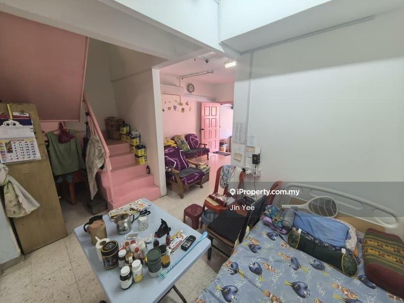 Rumah Teres 3-Tingkat untuk Dijual di Bandar Baru Sri Petaling, Sri Petaling oleh Jin Yee - Living Room - iProperty.com.my