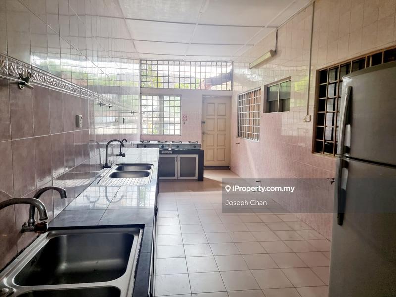 Rumah Berkembar untuk Dijual di Seksyen 9, Shah Alam oleh Joseph Chan - iProperty.com.my