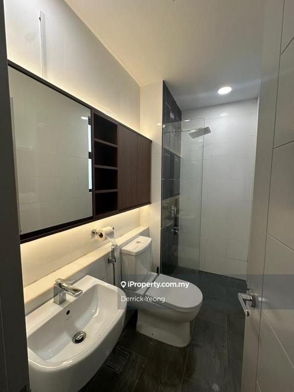 Service Residence for Rent in Ten Kinrara by Derrick Yeong - iProperty.com.my
