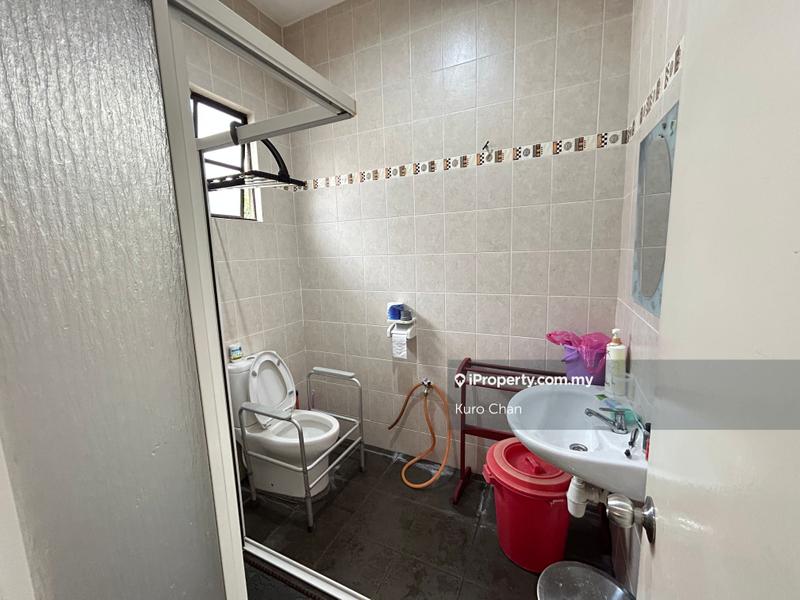 Rumah Berkembar untuk Dijual di Bandar Nusaputra, Puchong oleh Kuro Chan - iProperty.com.my