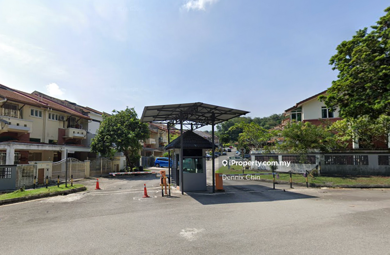 Rumah Teres 2-Tingkat untuk Dijual di Serdang, Seri Kembangan oleh Dennix Chin - iProperty.com.my