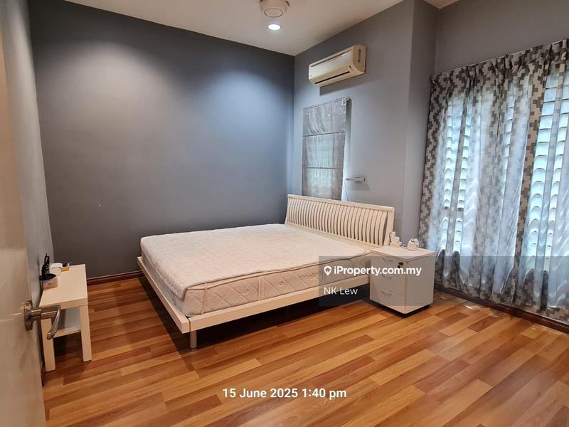 Kondominium untuk Dijual di Bayan Villa, Seri Kembangan oleh NK Lew - iProperty.com.my