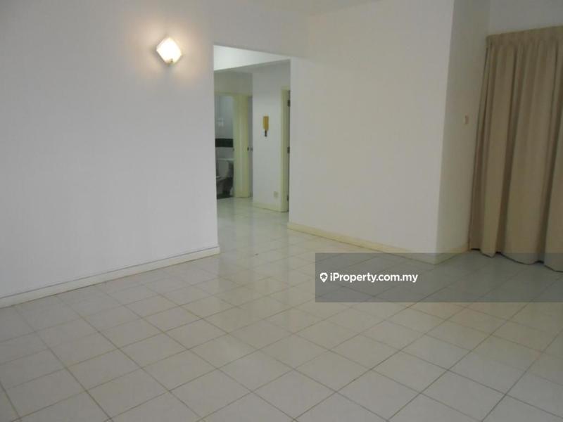 Condominium for Sale in Maxwell Towers by Chen Kah Seng - iProperty.com.my