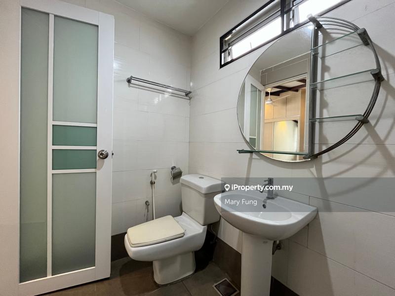 Bungalow House for Sale in Seksyen 4, Petaling Jaya by Mary Fung - iProperty.com.my