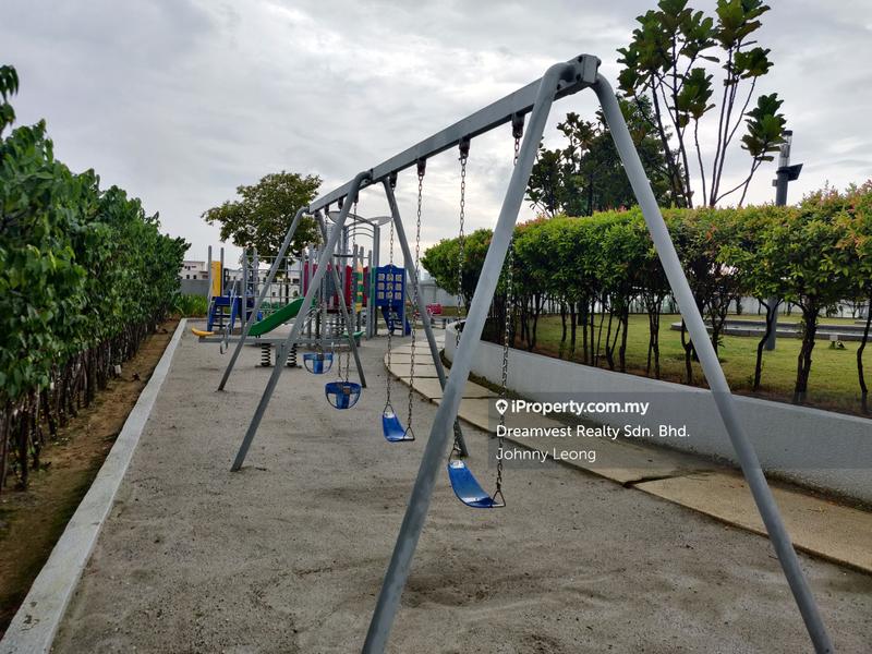 Residensi Servis untuk Dijual di HYVE oleh Johnny Leong - iProperty.com.my