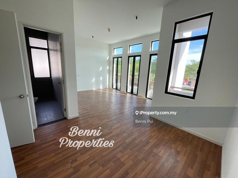 Rumah Berkembar untuk Dijual di Eco Majestic, Semenyih oleh Benni Pui - iProperty.com.my
