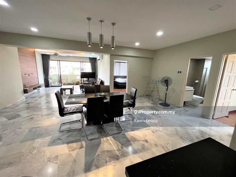 For Sale - Villa Flora