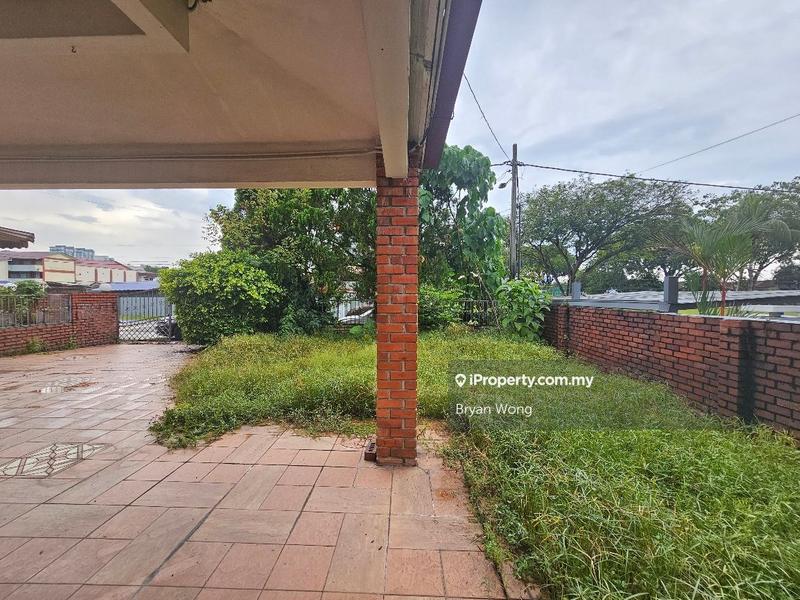 Rumah Berkembar untuk Dijual di SS 21, Damansara Utama, Petaling Jaya oleh Bryan Wong - iProperty.com.my