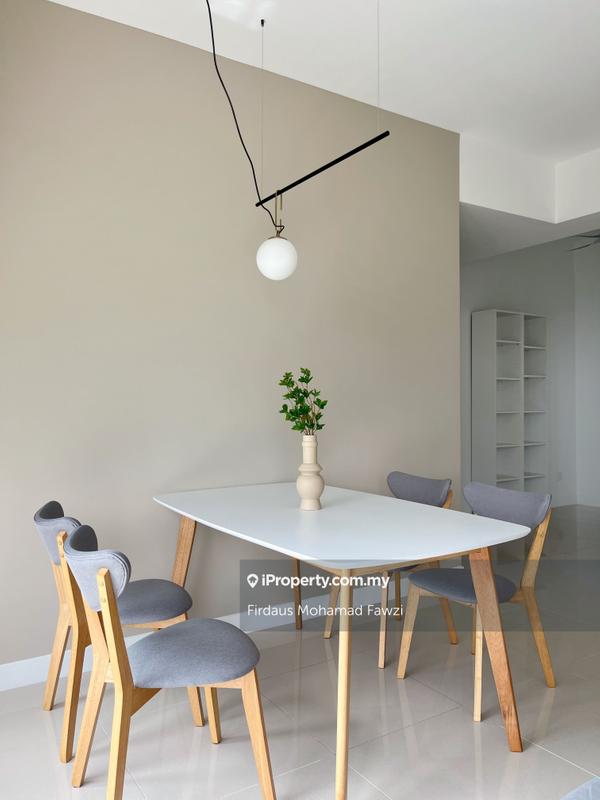 For Sale - Emerald Hill