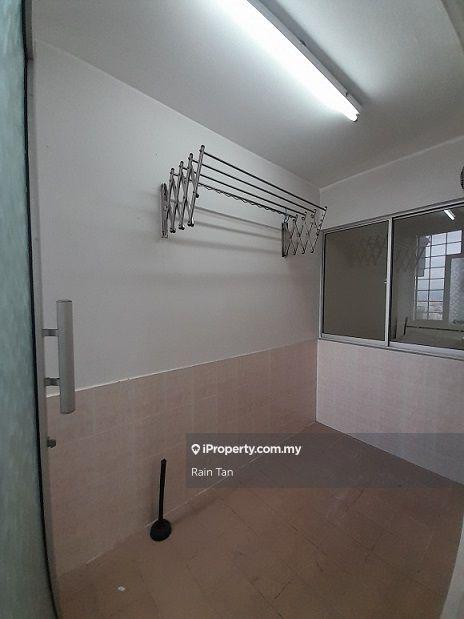 Condominium for Sale in Amadesa Resort Condominium by Rain Tan - iProperty.com.my