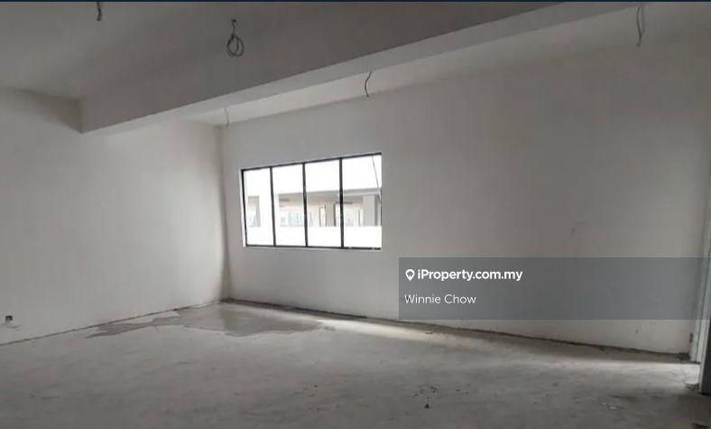 For Rent - Eco Sanctuary Se.Ruang Office Shop Lot Facing Main Road