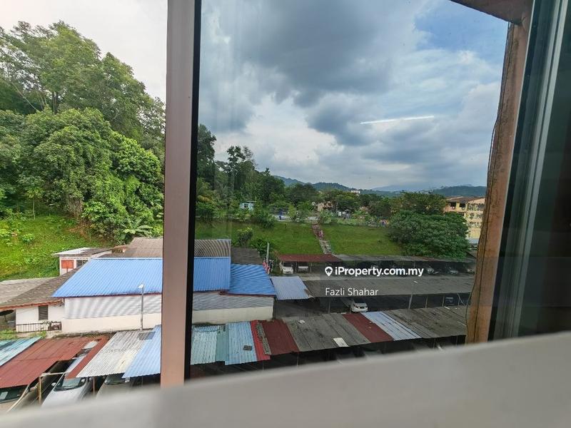 Flat for Sale in Flat Pkns Au3 by Fazli Shahar - iProperty.com.my