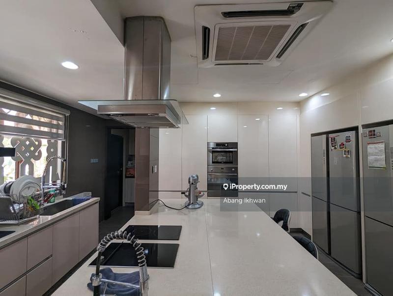 2-storey Terraced House for Sale in Seksyen U8 Bukit Jelutong Shah Alam, Shah Alam by Abang Ikhwan - iProperty.com.my