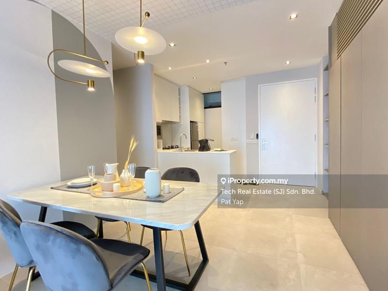 For Sale - Lumi Tropicana