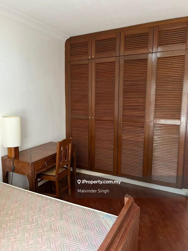 Kondominium untuk Dijual di Ampang 212 oleh Mel Walia - iProperty.com.my