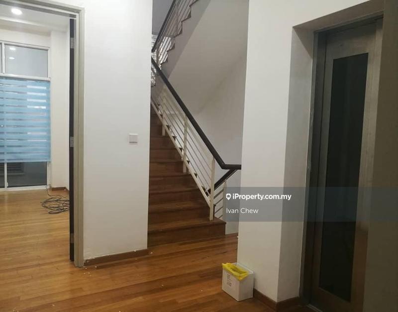 4.5-storey Terraced House for Sale in Taman Overseas Union (Taman Oug), Jalan Klang Lama (Old Klang Road) by Ivan Chew - iProperty.com.my