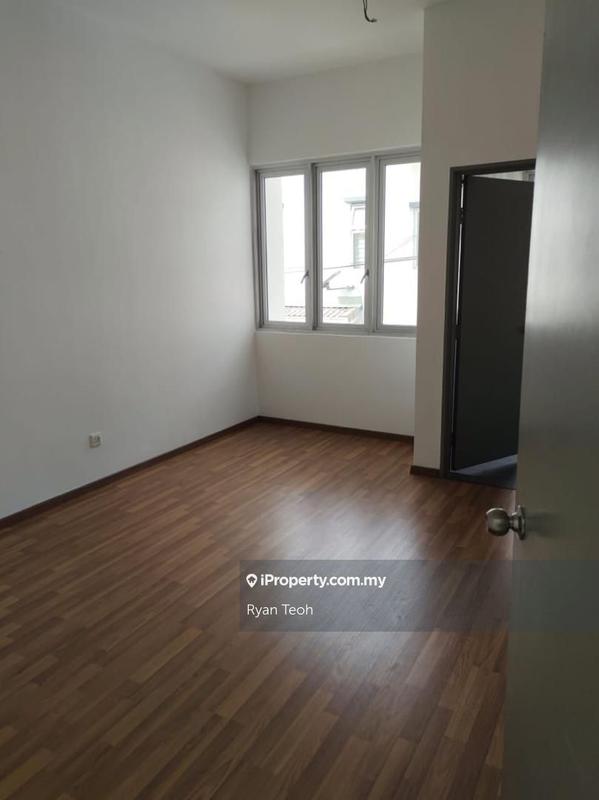 Rumah Berkembar untuk Dijual di Bandar Puncak Alam, Puncak Alam oleh Ryan Teoh - iProperty.com.my
