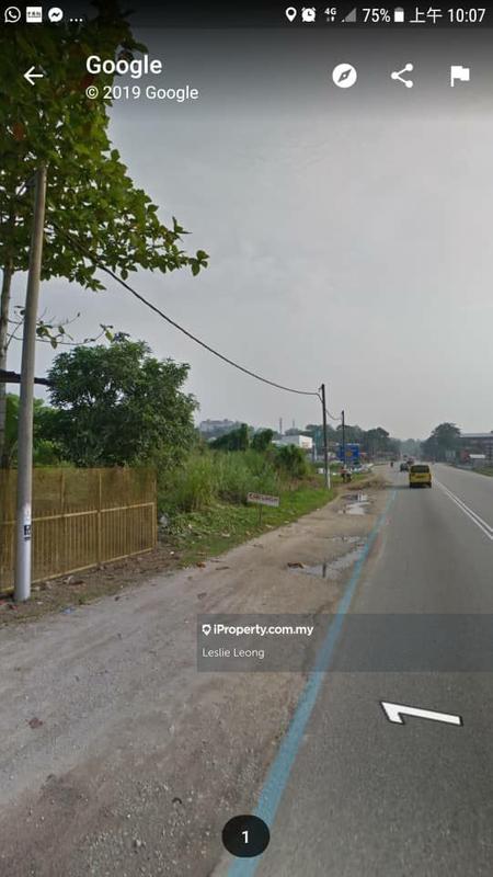 For Rent - 3 acres agriculture land Sungai Choh ,facing main road nearby petronas