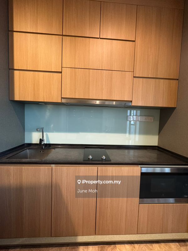 For Rent - Expressionz Professional Suites