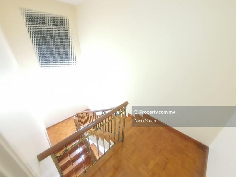 Rumah Teres untuk Dijual di Taman Bukit Jaya, Ulu Tiram oleh Alicia Shum - iProperty.com.my
