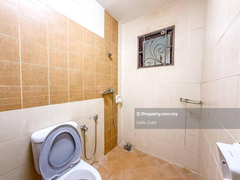 Semi-Detached House for Sale in Bandar Baru Bangi, Bandar Baru Bangi by Hafiz Zubir - iProperty.com.my