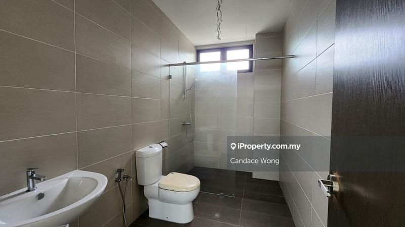 Rumah Berkembar untuk Dijual di Taman Villa Perdana, Kajang oleh Candace Wong - iProperty.com.my
