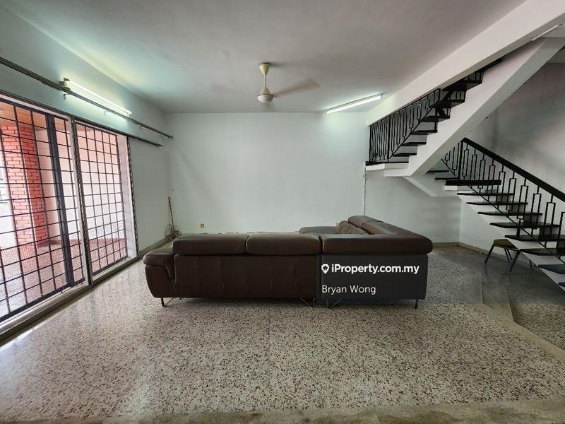 Rumah Teres 2-Tingkat untuk Dijual di Damansara Jaya, Petaling Jaya oleh Bryan Wong - iProperty.com.my