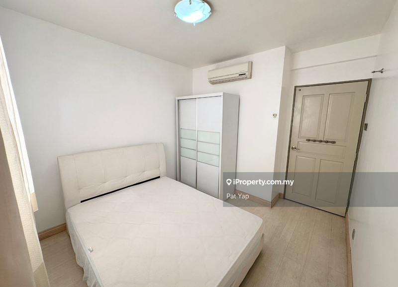 Condominium for Sale in Mont Kiara Pines by Pat Yap - iProperty.com.my