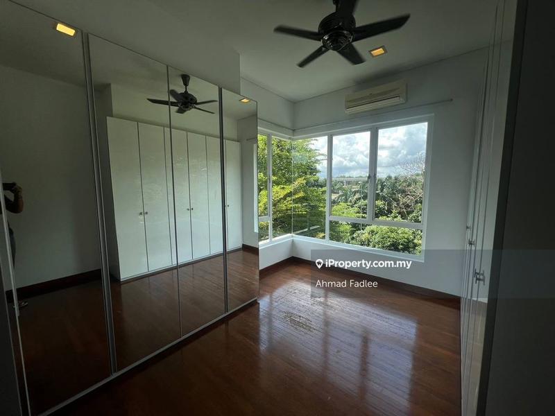 Bungalow House untuk Dijual di Kayangan Heights, Shah Alam oleh Ahmad Fadlee - iProperty.com.my