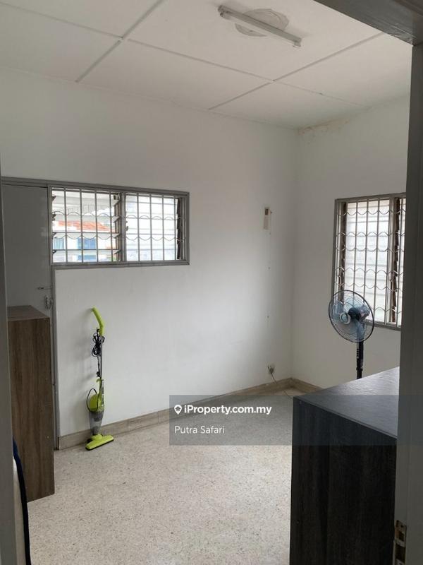 Semi-Detached House for Sale in Taman Desa Bunga Raya, Kajang by Putra Safari - iProperty.com.my